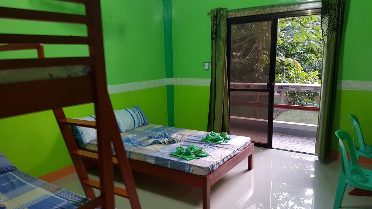 nature green forest resort Baler Rom bilde